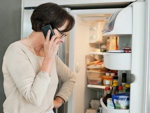 Dịch vụ sửa tủ lạnh bị chảy nước