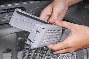 Cách bảo quản và cách vệ sinh máy giặt samsung đúng cách